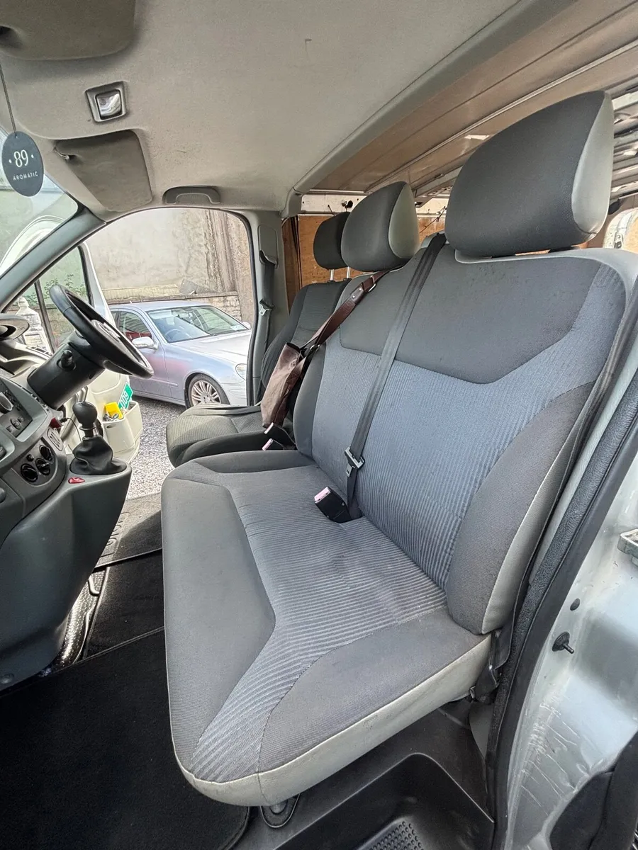 Vivaro trafic primastar
