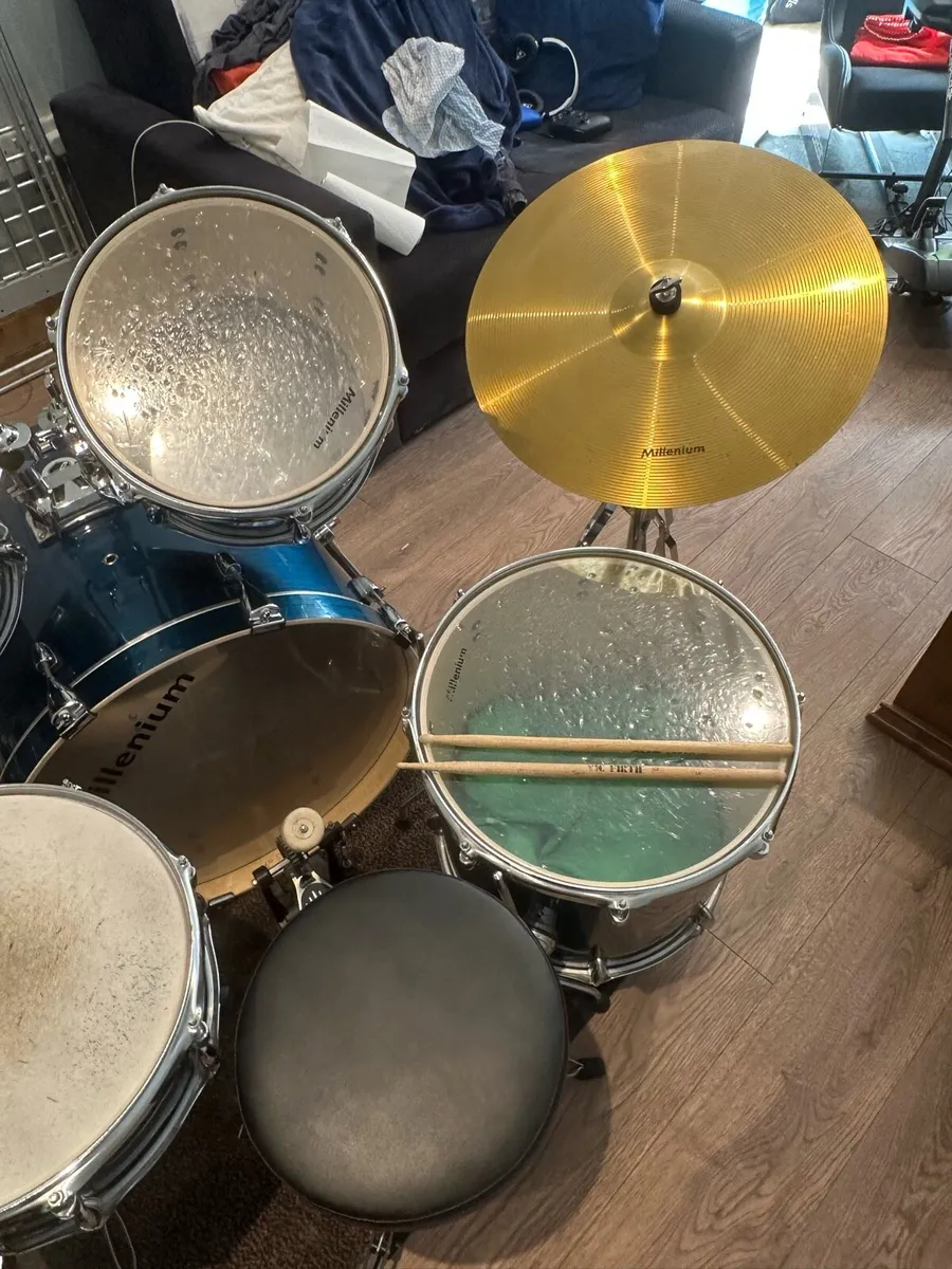 Drum set - Image 2