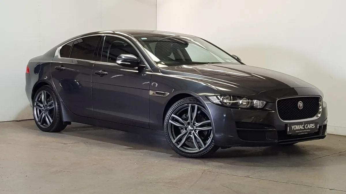 Jaguar XE 2.0D PRESTIGE AUTO 2018 - Image 1