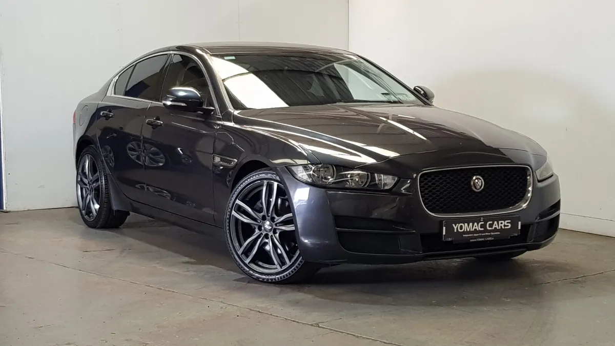 Jaguar XE 2.0D PRESTIGE AUTO 2018 - Image 2