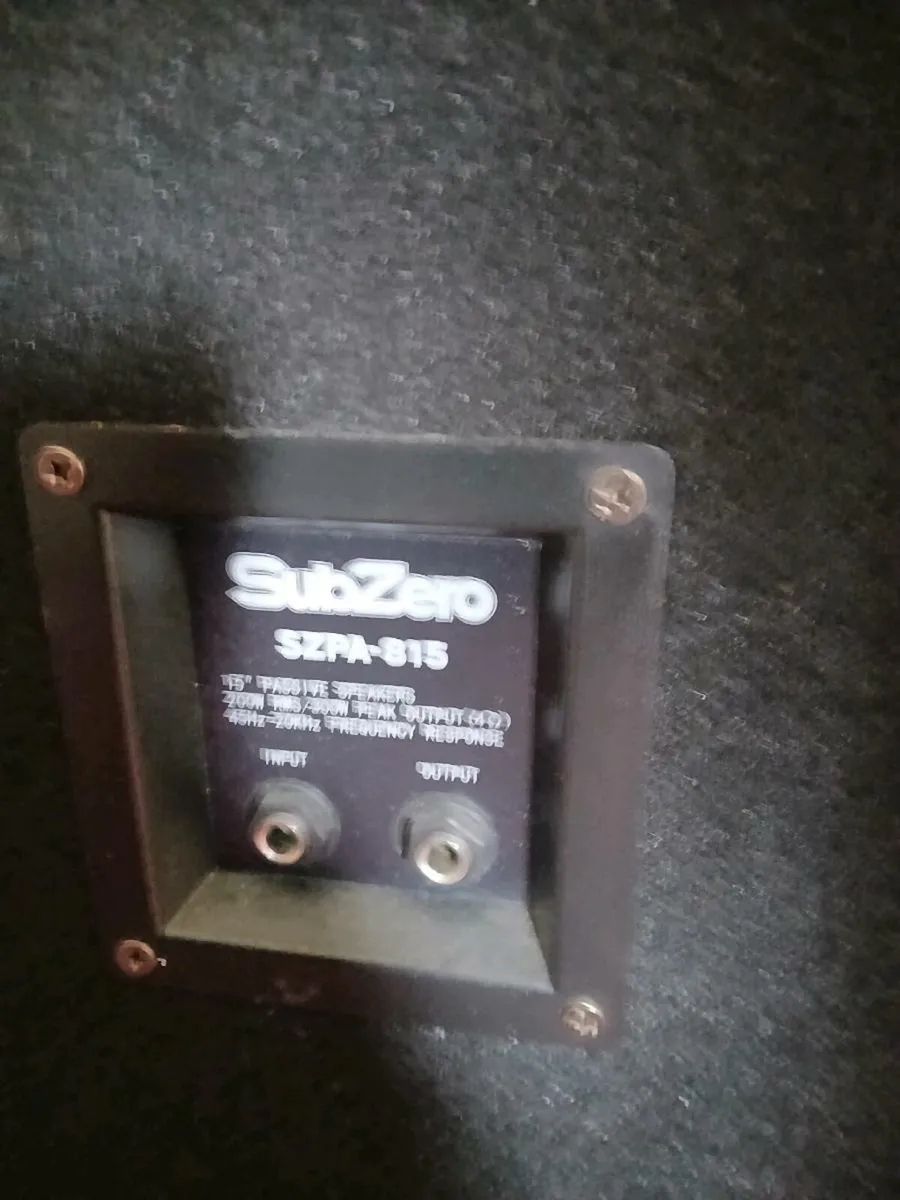 Amplifier  speakers tripods micks - Image 1