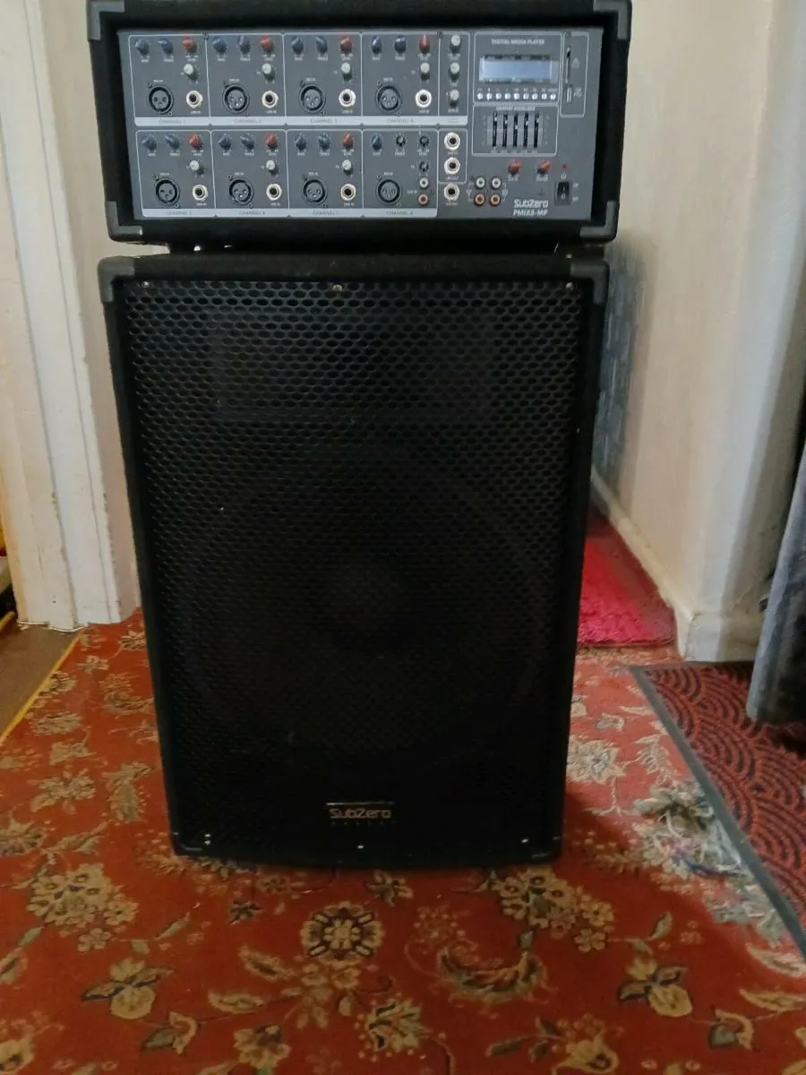 Amplifier  speakers tripods micks - Image 4