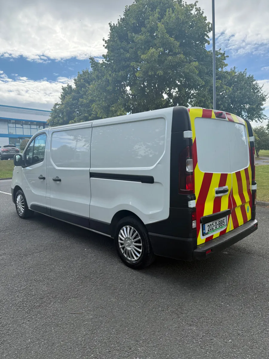 Renault Trafic 2020 INCLUDES VAT - Image 4
