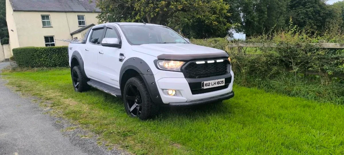 Ford Ranger Limited - Image 3