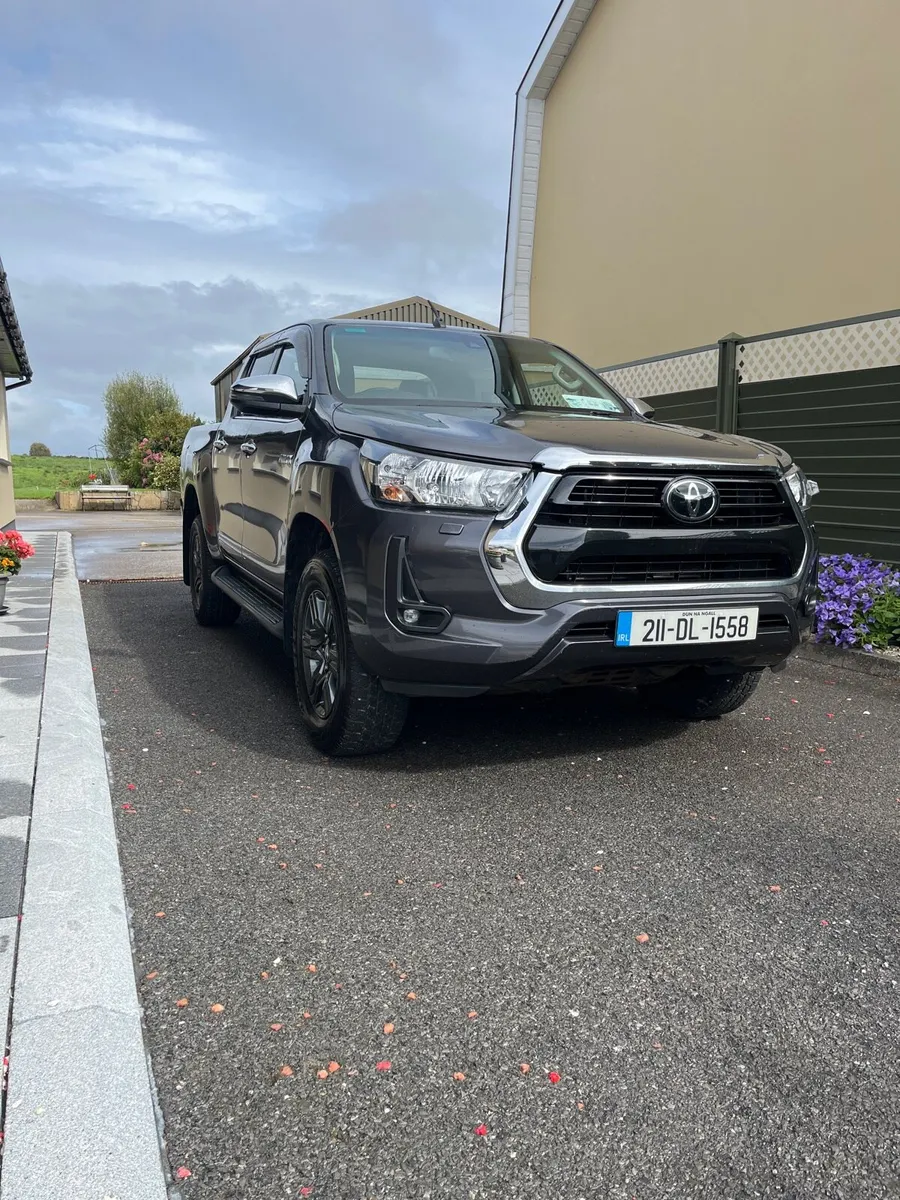 Toyota hilux - Image 1