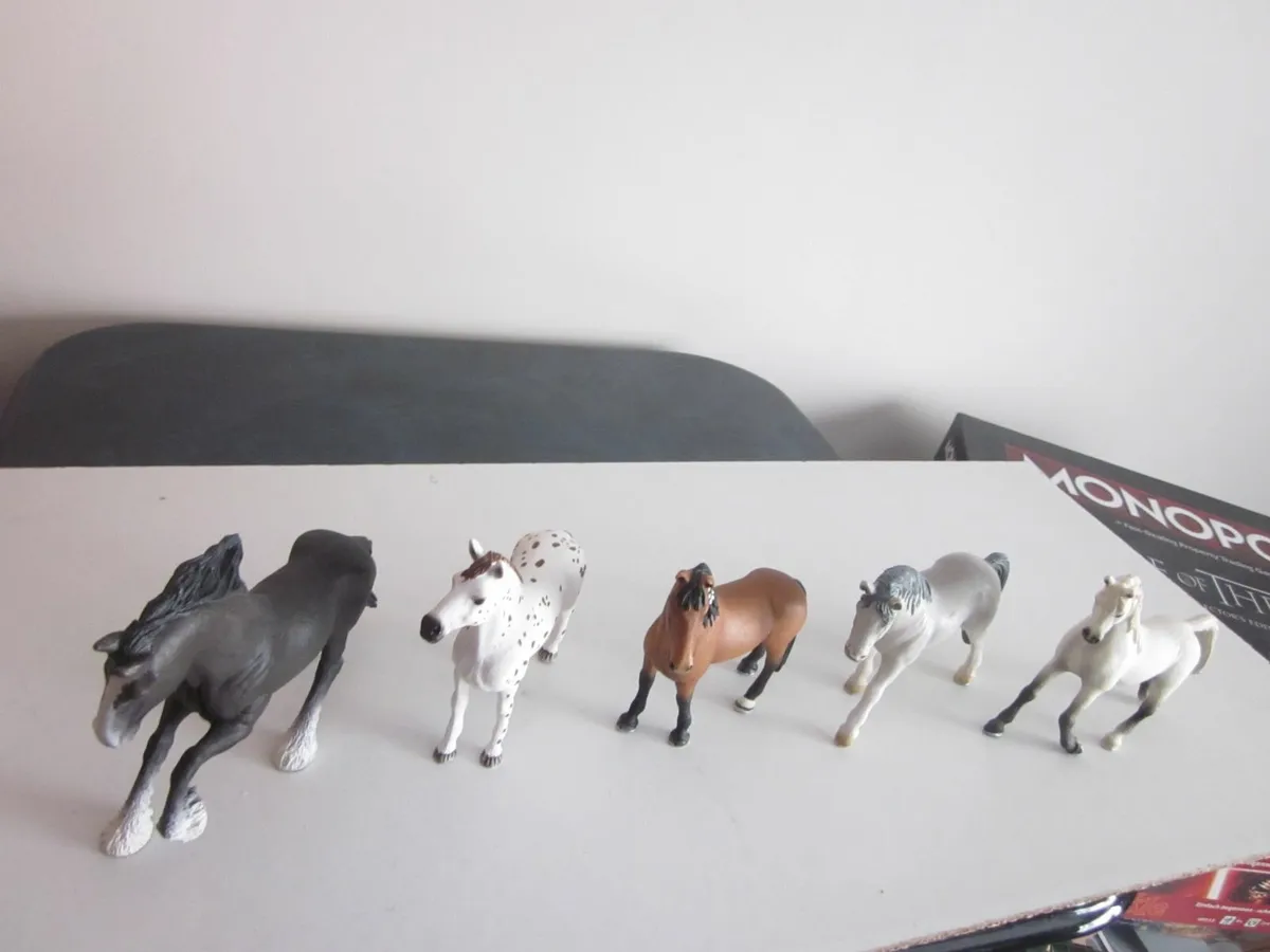 Schleich Horse Figures  X5 - Image 2