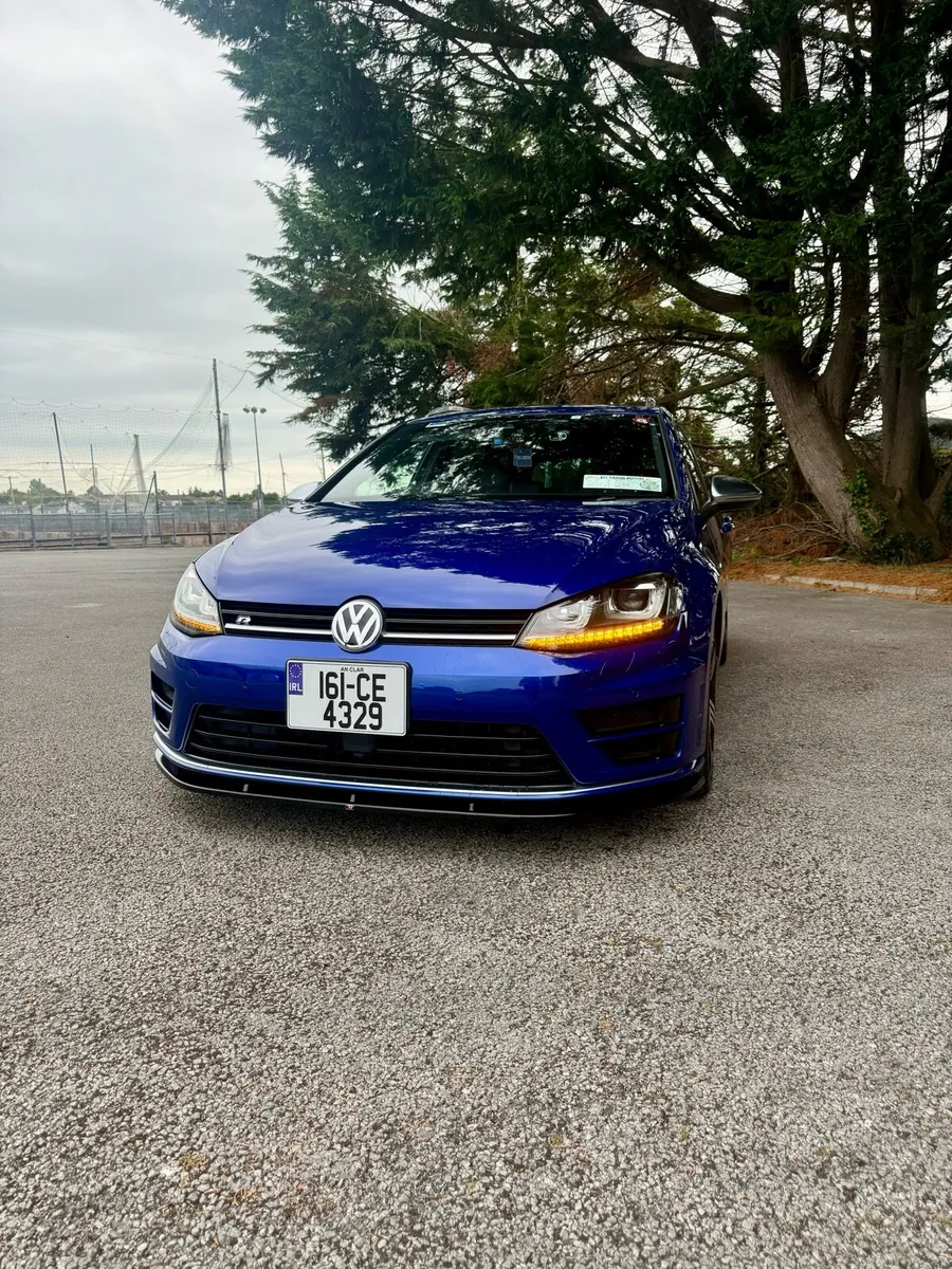 2016 VW Golf R estate - Image 1