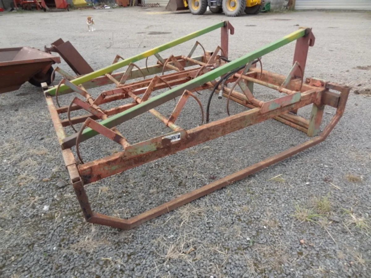 Cook Flat 8 Bale Grab - Image 1