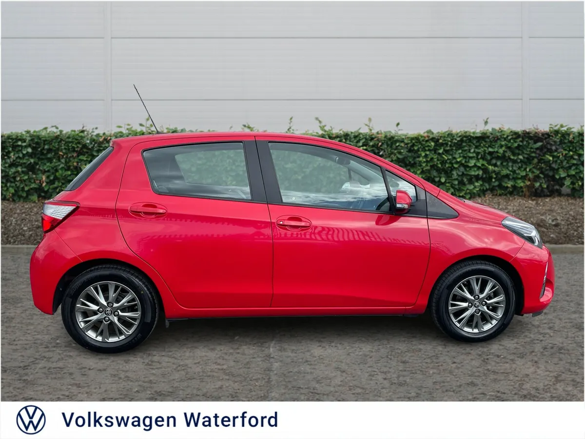 Toyota Yaris 2018 - Image 4