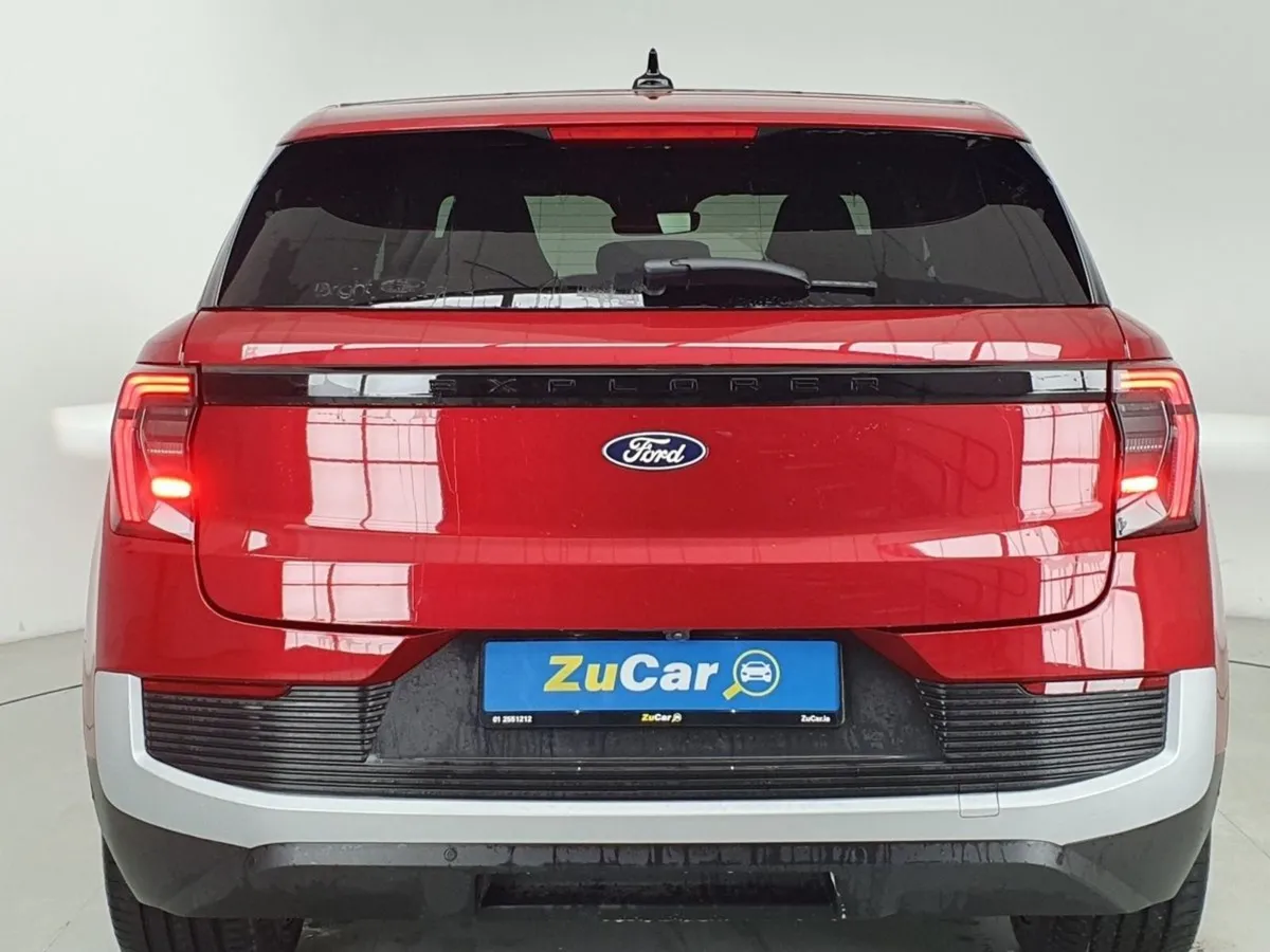 Ford Explorer Premium 77kwh Extended Range RWD - Image 4