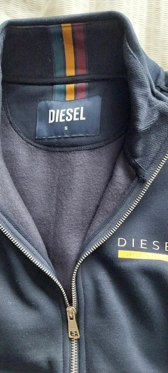 Men's clothing - Image 2