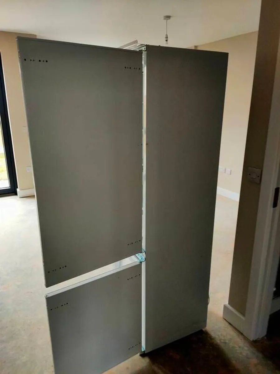fridges - Image 3