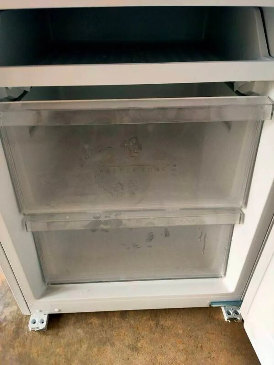 fridges - Image 4