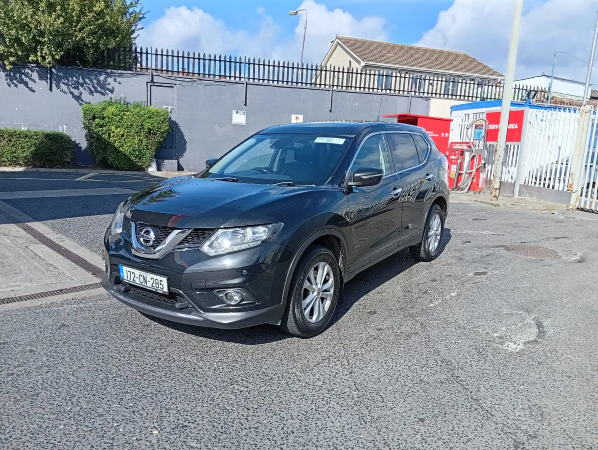 Nissan X-Trail 2017 panoramic sunroof - Image 3