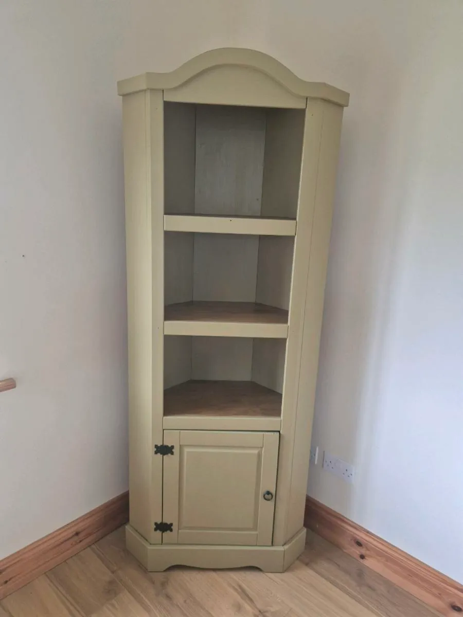 Furniture - Image 3