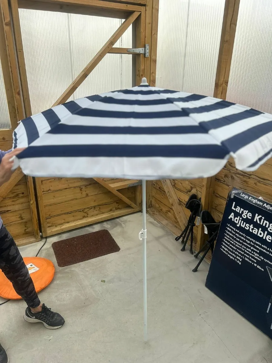 Camping equipment - Image 3