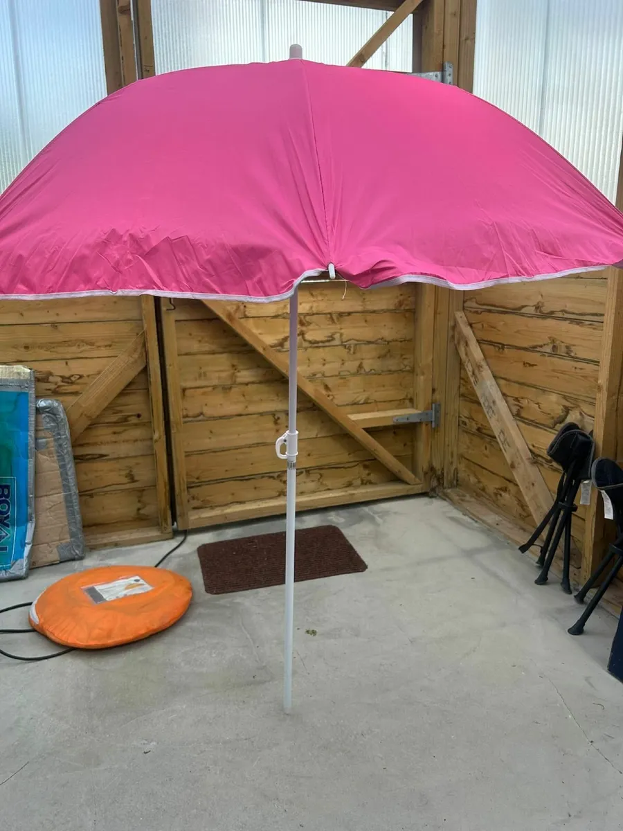 Camping equipment - Image 2