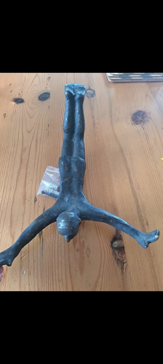 Unusual   metal  coat hanger - Image 3