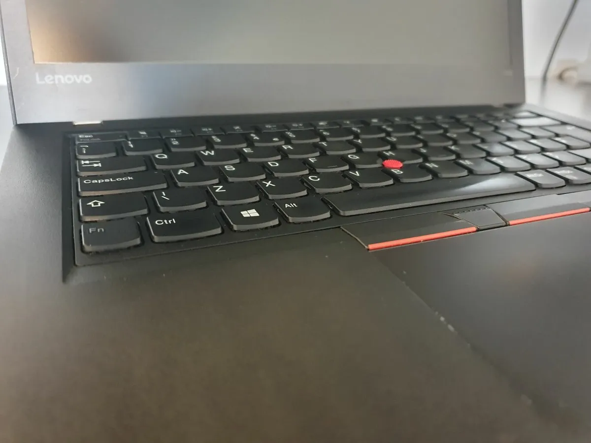 12 MNTH WARNTY - Lenovo T470 - i5 / 8GB / 256GB - Image 2
