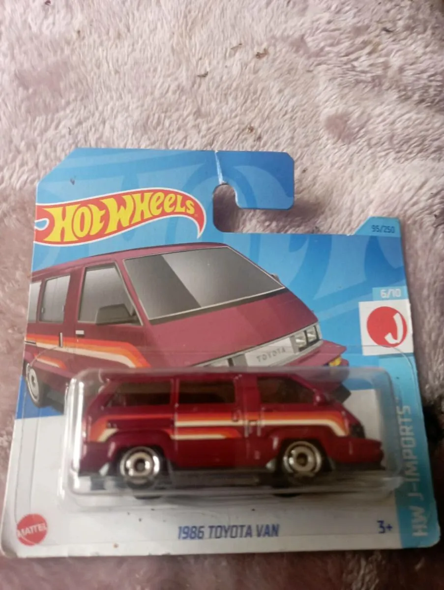 HOT WHEELS DIE-CAST TOYOTA MODLES CARS - Image 2