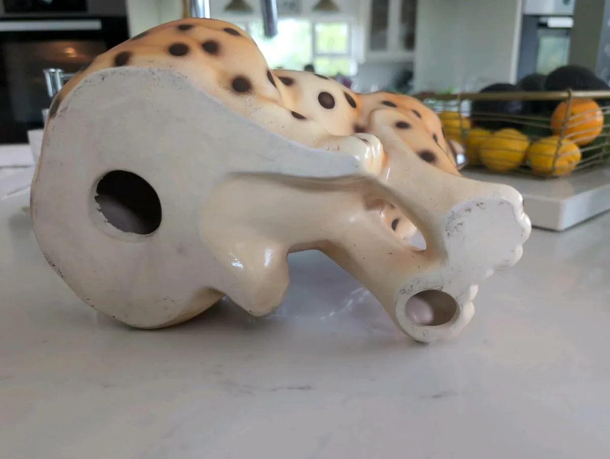 Vintage mid Century young Leopard figurine - Image 4