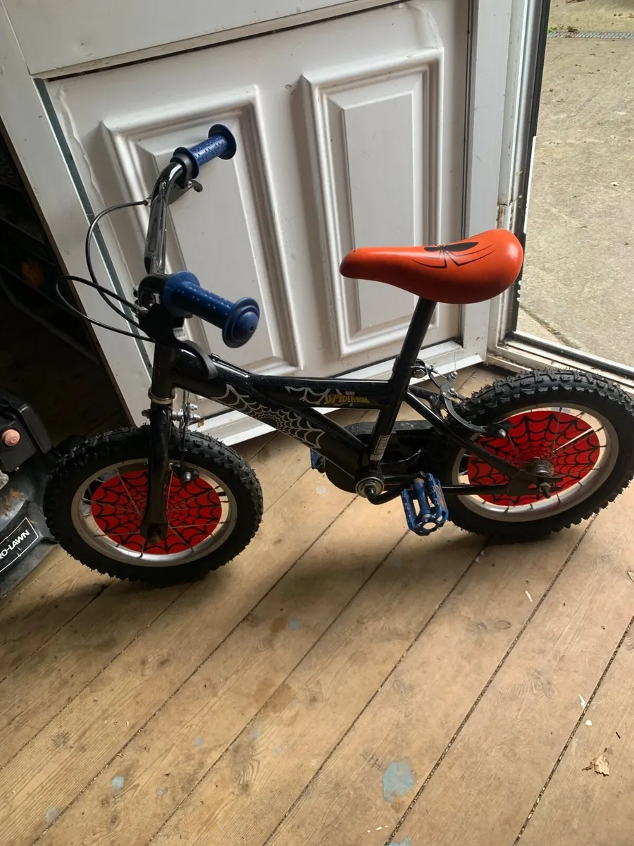 Kids bike - Image 1