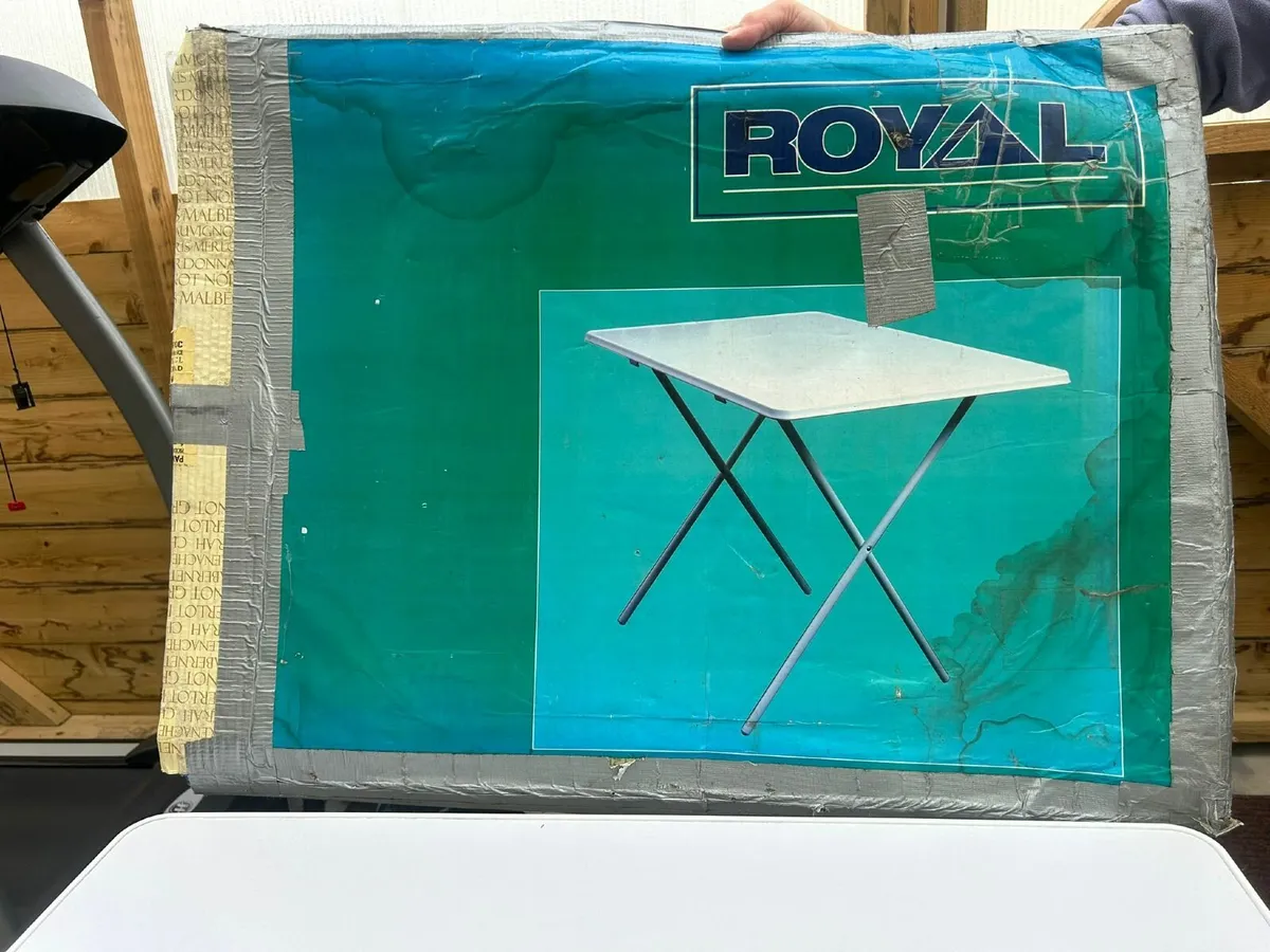 Camping equipment - Image 1