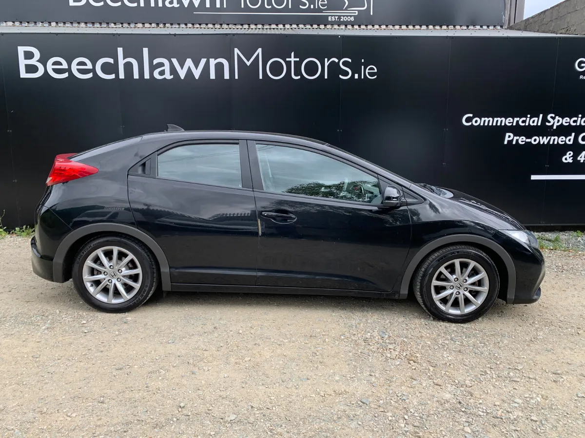 HONDA CIVIC 1.4 I-VTEC ES 5DR - Image 2