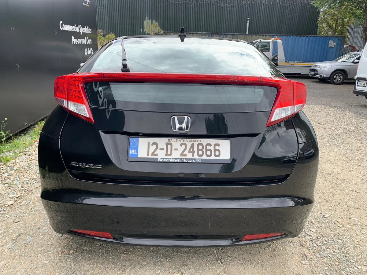 HONDA CIVIC 1.4 I-VTEC ES 5DR - Image 4