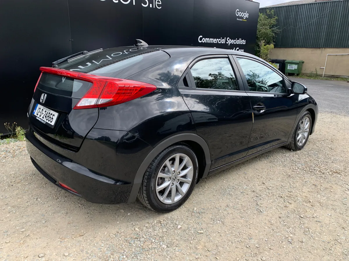 HONDA CIVIC 1.4 I-VTEC ES 5DR - Image 3