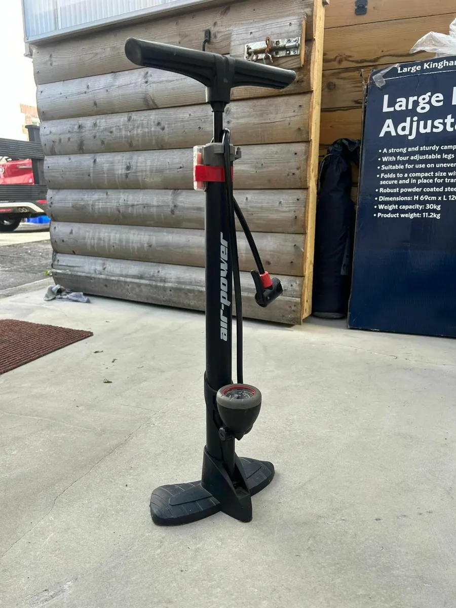 Camping equipment - Image 2