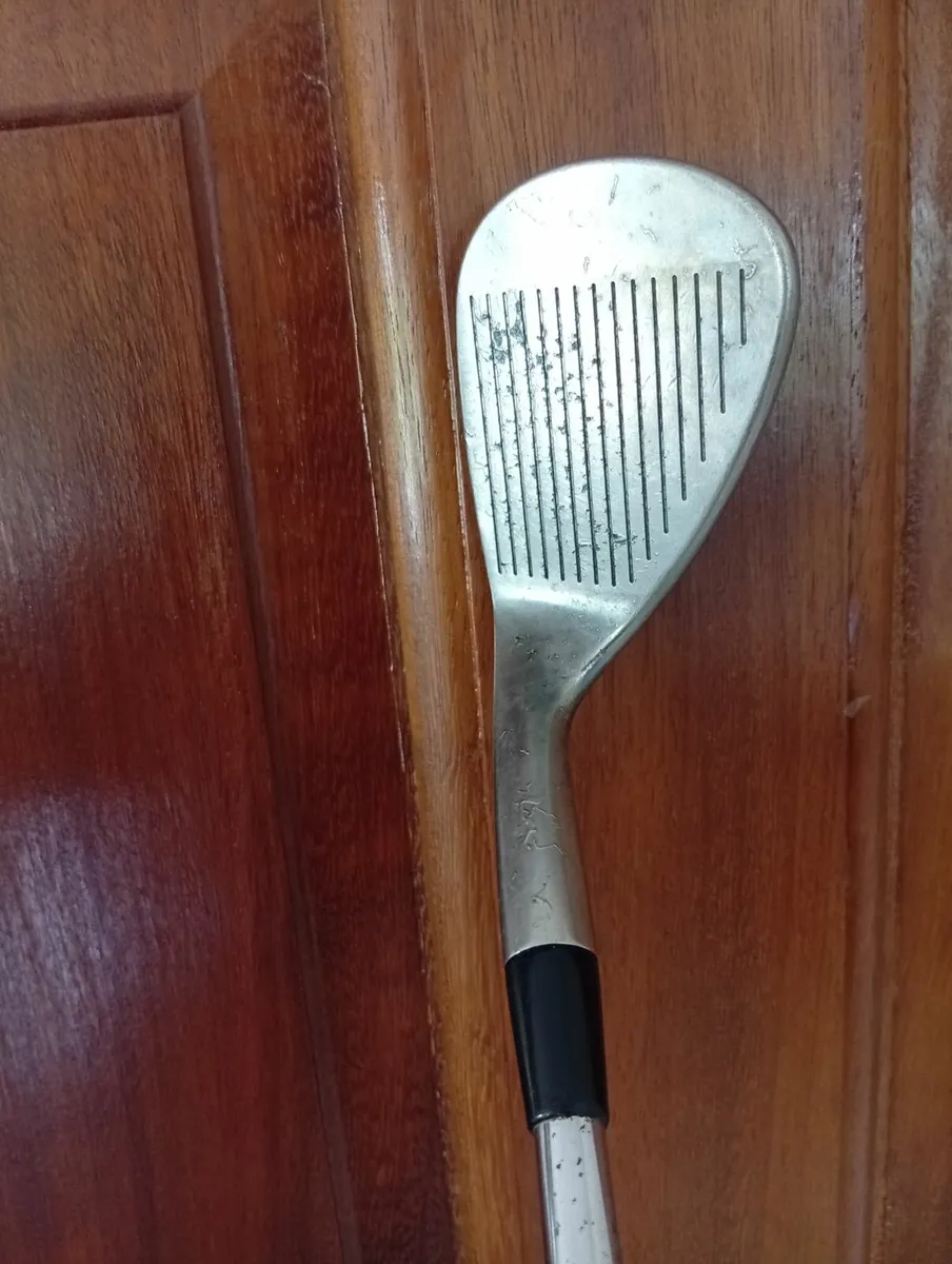 Mizuno  MP T series 51 degree wedge 08 Bounce - Image 4