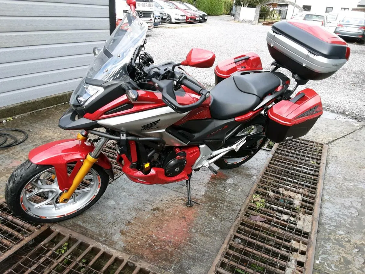 Honda NC750 X    DCT - Image 2