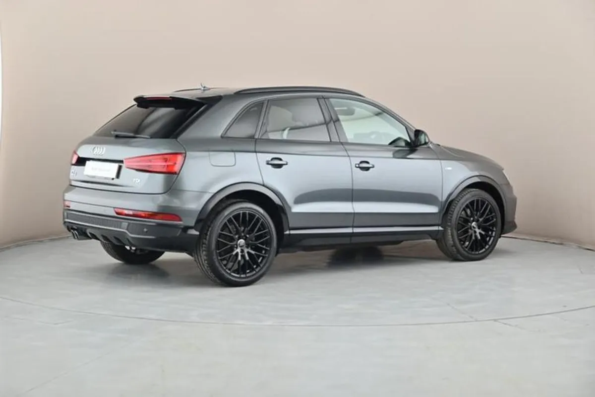 181 Audi Q3 TDI S LINE BLACK EDITION - Image 4