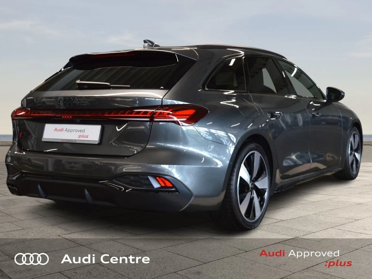Audi A5 Avant 40 TDI 204HP S-line S-T - Image 4