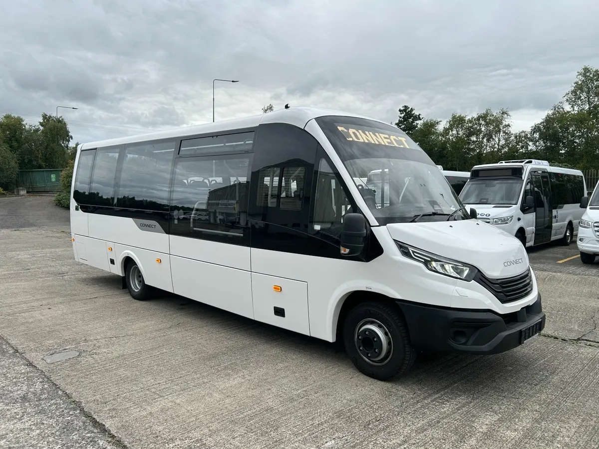 New Iveco Rosero Low Floor Connect - Image 1
