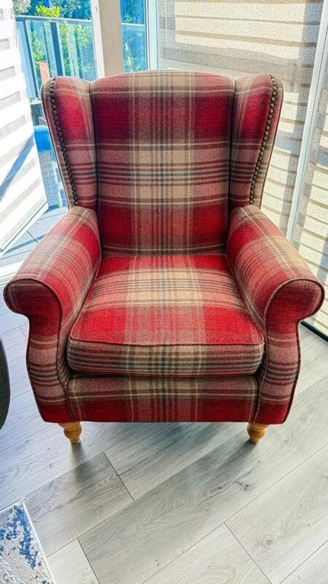 Armchair - Image 1