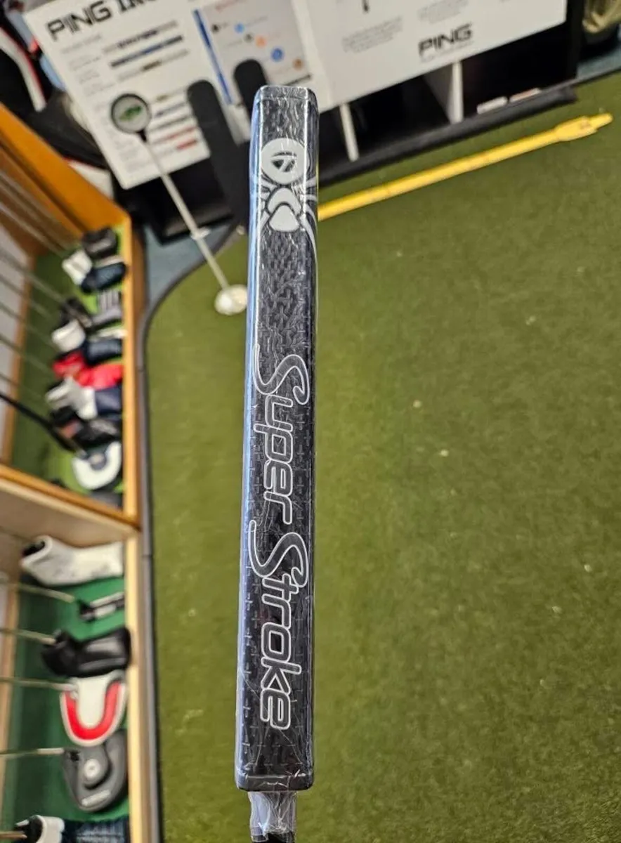 Brand New Taylormade Spider Tour Putter - Image 4