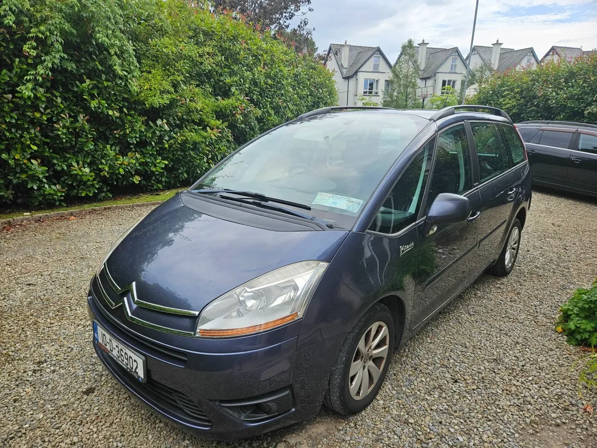 Citroen  C4 Picasso 2010 - 7 Seater - Image 1