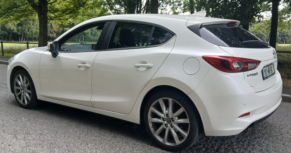 Mazda Mazda3 2018 2.0 GT 5dr - LEATHER - IRISH CAR - Image 2