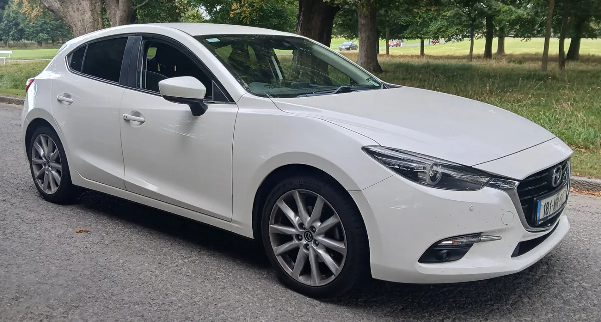 Mazda Mazda3 2018 2.0 GT 5dr - LEATHER - IRISH CAR - Image 1