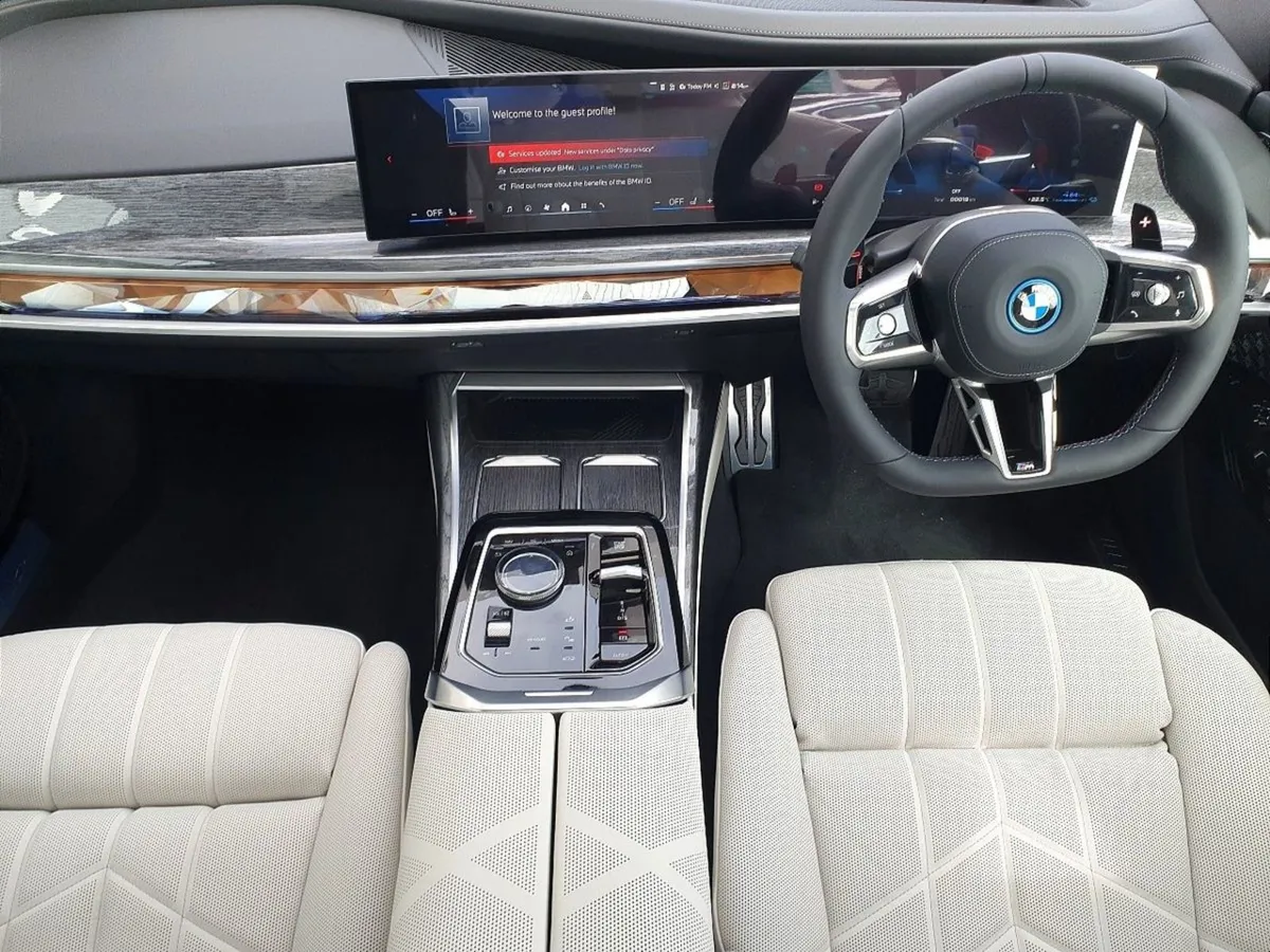 BMW 7 Series M760e Xdrive 7 Series - Image 4