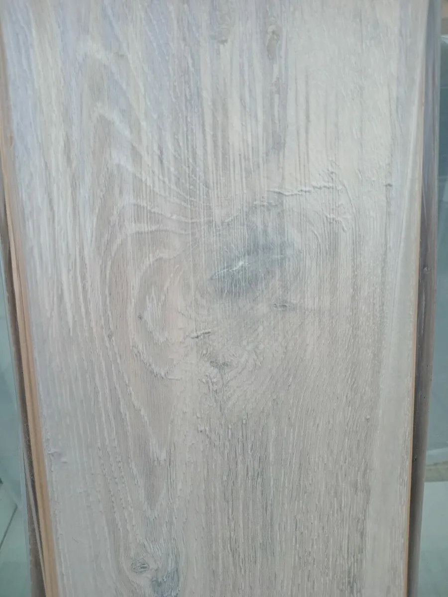Flooring - Image 4
