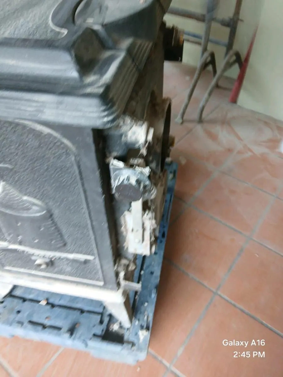Waterford stanley stove - Image 4
