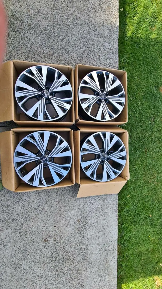 AUDI ALLOY RIMS - Image 1
