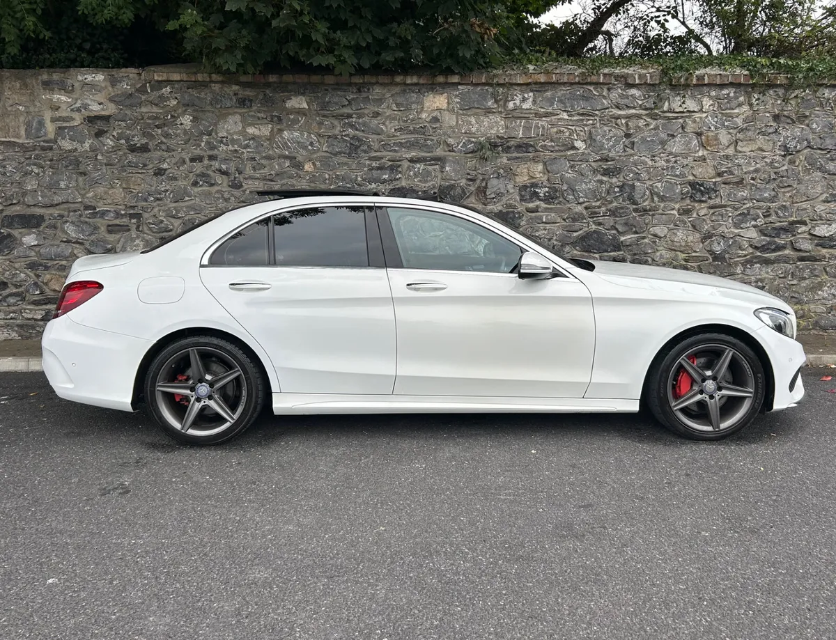 MERCEDES C200 AMG PREMIUM AUTO (Sunroof) - Image 4