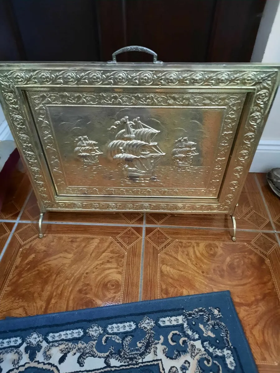Vintage firescreen - Image 1