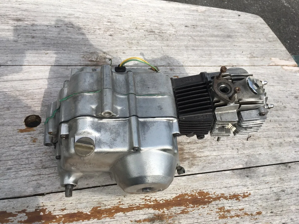 Honda c50 Engine - Image 3
