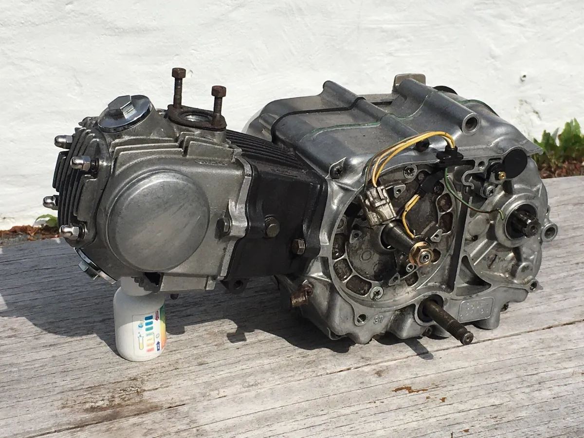 Honda c50 Engine - Image 4