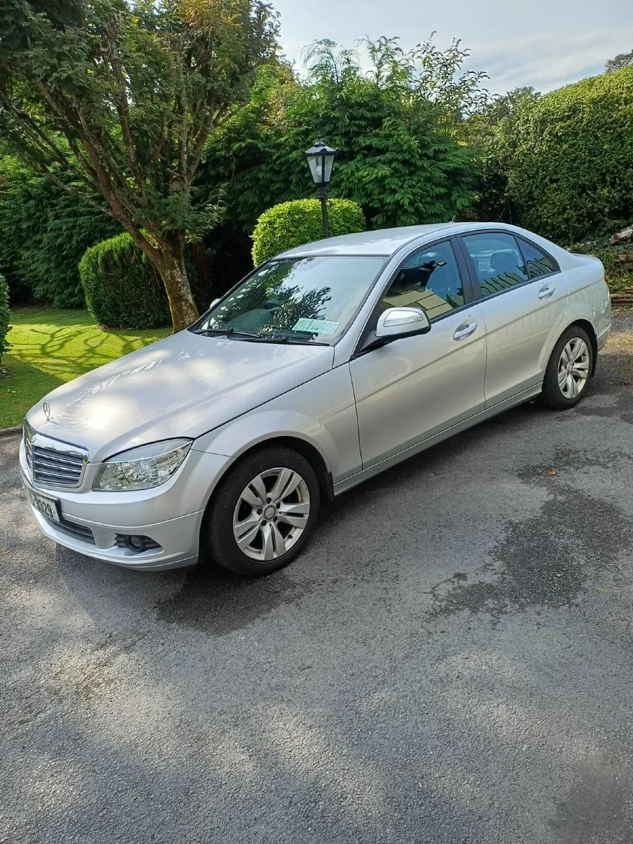 Mercedes-Benz C-Class 2008 - Image 1